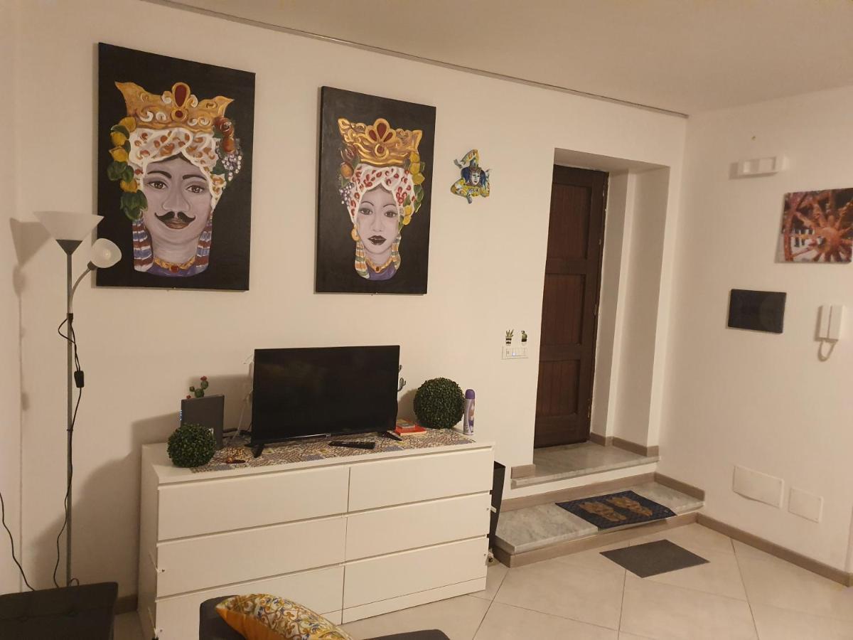 Aspettando Vossia Apartment ปาแลร์โม ภายนอก รูปภาพ